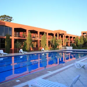 Resort Yaya Africa Athletics Village